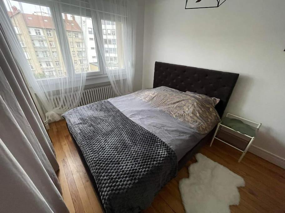 Chez Frederic - Gare De Metz A 2 Minutes A Pied - Appartement Entierement Equipe Eksteriør billede